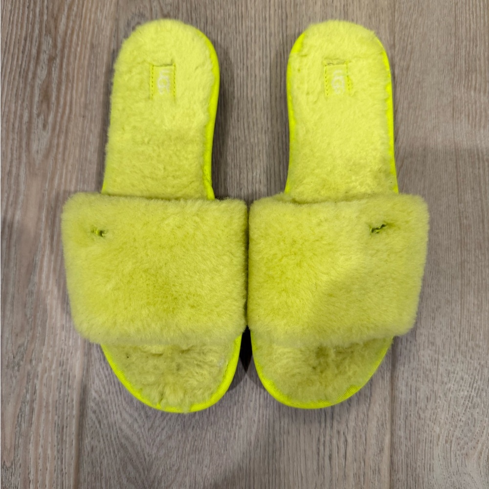 UGG Neon Green/Yellow Fluffy Slides